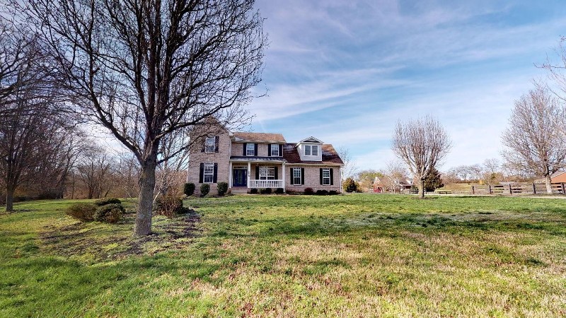 Farm House For Sale In Spring Hill Tn