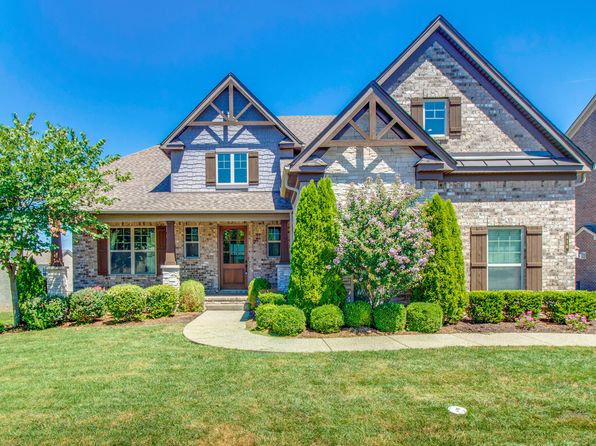 Homes With A Mountain View In Williamson County Tn